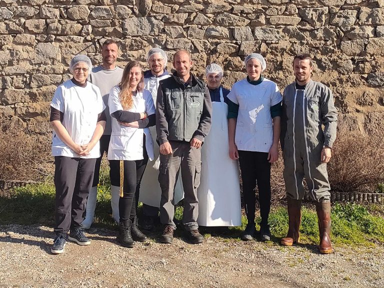 La Ferme du Mornantais, produits fermiers en agriculture biologique à Mornant, près de Lyon | Equipe