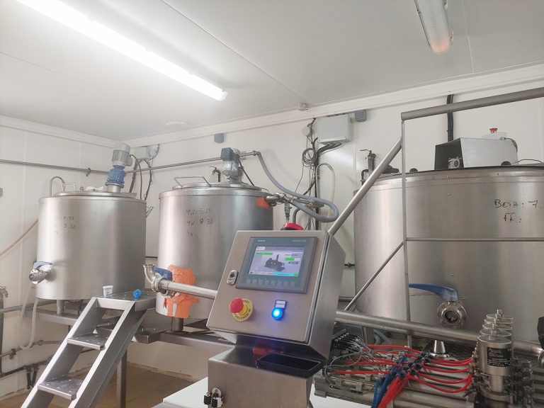 La Ferme du Mornantais, produits fermiers en agriculture biologique à Mornant, près de Lyon | Tanks